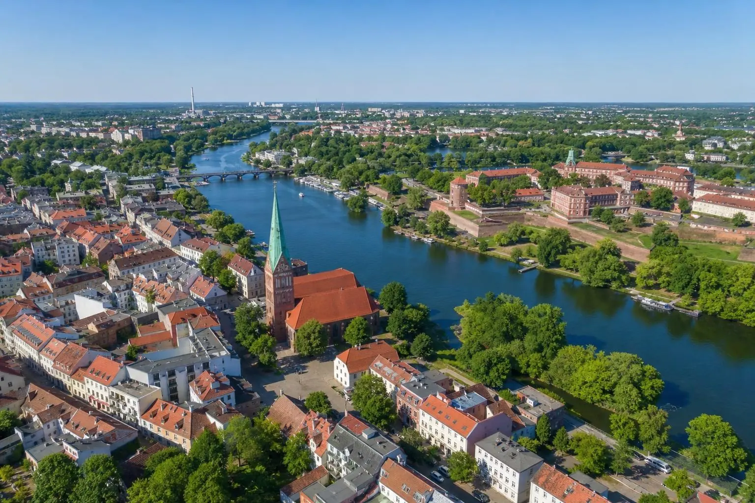 Luftbild von Berlin-Spandau — Umzugsunternehmen Falken Umzüge